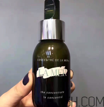 海藍之謎濃縮修護精華露怎么用？使用方法