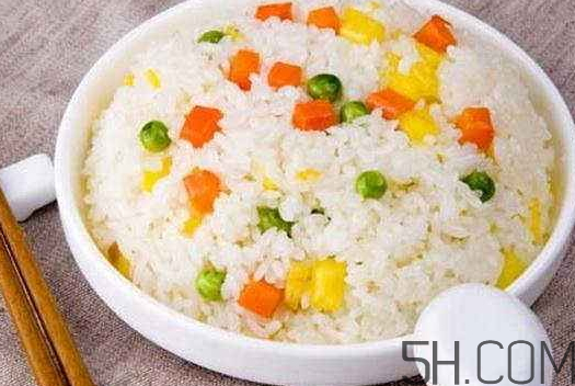蛋炒飯熱量高嗎？蛋炒飯熱量是多少？