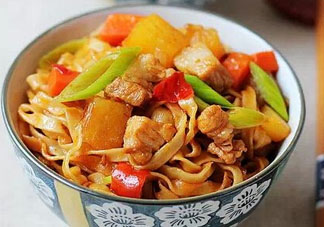 炒面為什么會粘鍋？炒面怎么不粘鍋？