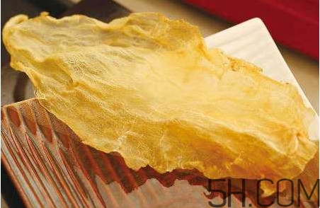 魚(yú)膠和花膠有什么區(qū)別？魚(yú)膠是魚(yú)的哪個(gè)部位