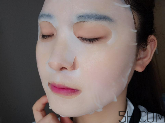 歐詩漫水光美白面膜怎么用？使用方法