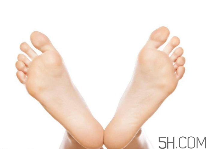 腳氣能傳染到臉上嗎？臉上會被腳氣傳染嗎？