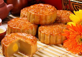 寶寶多大可以吃月餅？寶寶吃月餅會上火嗎？