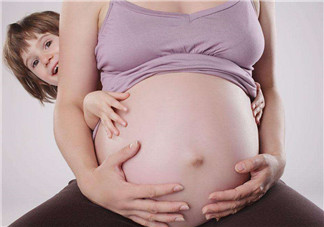 孕婦吐血對(duì)胎兒有什么影響？懷男孩和懷女孩的區(qū)別