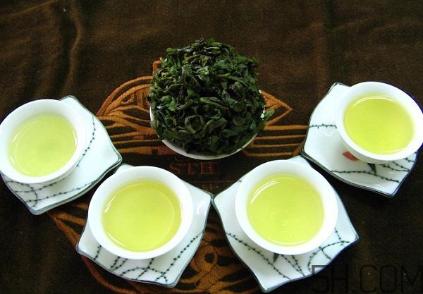 茶葉發(fā)霉還能喝嗎？茶葉發(fā)霉了怎么處理？