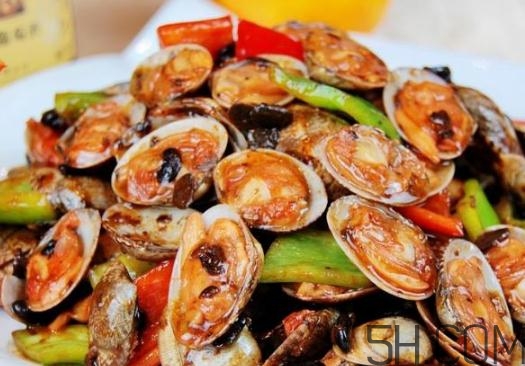 花甲吃多了會得結(jié)石嗎？吃花甲要注意什么？