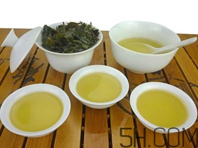 茶葉發(fā)霉是什么樣子？茶葉發(fā)霉怎么鑒別？