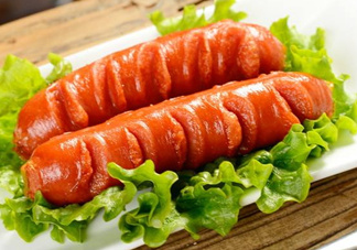烤腸能用微波爐加熱嗎？烤腸能在微波爐里烤嗎？