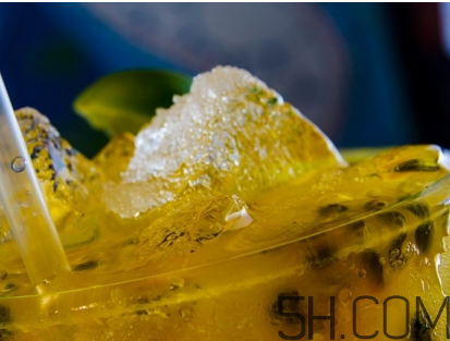 百香果吃多了會(huì)上火嗎？哪些人群不適宜食用百香果？