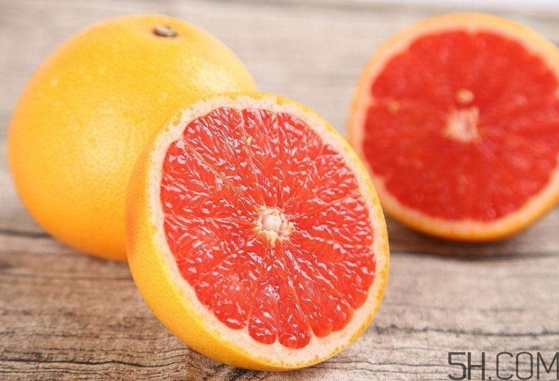 紅心柚子皮怎么是紅的？紅心柚子皮能吃嗎？