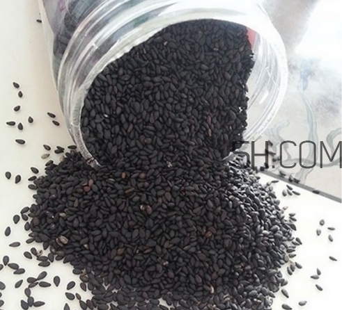 黑芝麻清洗掉色正常嗎？黑芝麻有黑色素嗎？