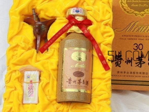貴州茅臺(tái)怎么辨別真假？貴州茅臺(tái)怎么開(kāi)