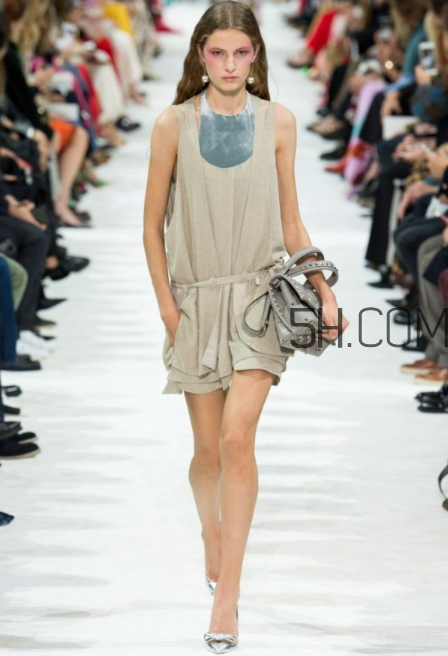 valentino2018春夏系列怎么樣_好看嗎？