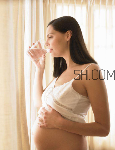 孕婦補(bǔ)鋅的好處有哪些？孕婦甲狀腺激素偏高的危害是什么?