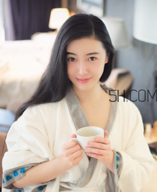 中耳炎需要輸液嗎？中耳炎需要手術(shù)嗎？