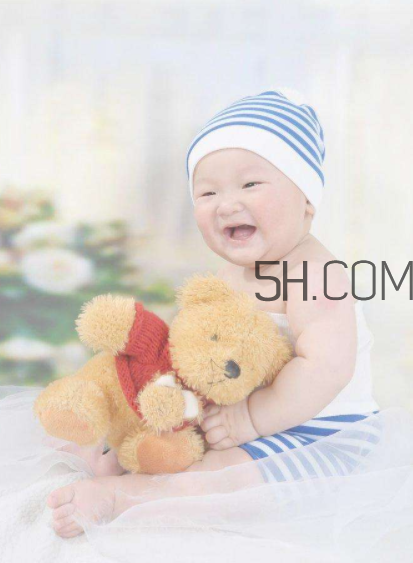 小孩風熱感冒怎么辦？小孩子高燒手腳冰涼怎么處理？