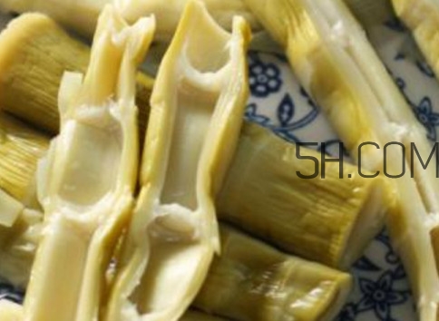 扁尖發(fā)紅還能吃嗎？扁尖什么人不能吃
