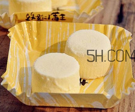如何用牛奶自制淡奶油？淡奶油開封后能保存多久