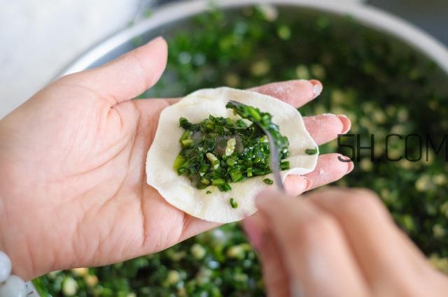 怎么包餃子快又好看？十種家常包餃子的方法~