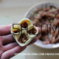 餃子和面用熱水還是冷水？餃子和面要醒多長時間？
