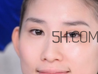 悅詩(shī)風(fēng)吟隔離乳怎么用？悅詩(shī)風(fēng)吟隔離乳色號(hào)怎么選？