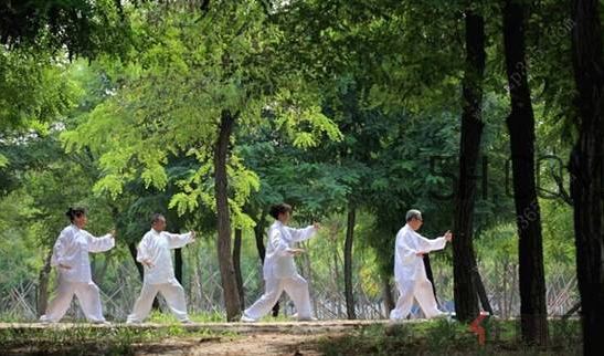 秋天運(yùn)動(dòng)養(yǎng)生要注意什么？秋季養(yǎng)生小常識(shí)