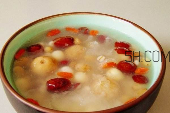 秋季皮膚過敏怎么辦？女性秋季食療進(jìn)補(bǔ)誤區(qū)