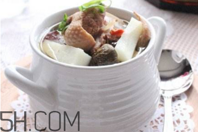 秋燥喝什么湯好？秋季適合吃什么肉？