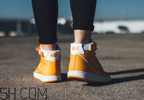 nike vandal high supreme復(fù)刻版上腳效果怎么樣？