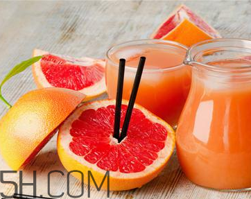 蘋(píng)果和柚子可以一起吃嗎？柚子皮的食用方法