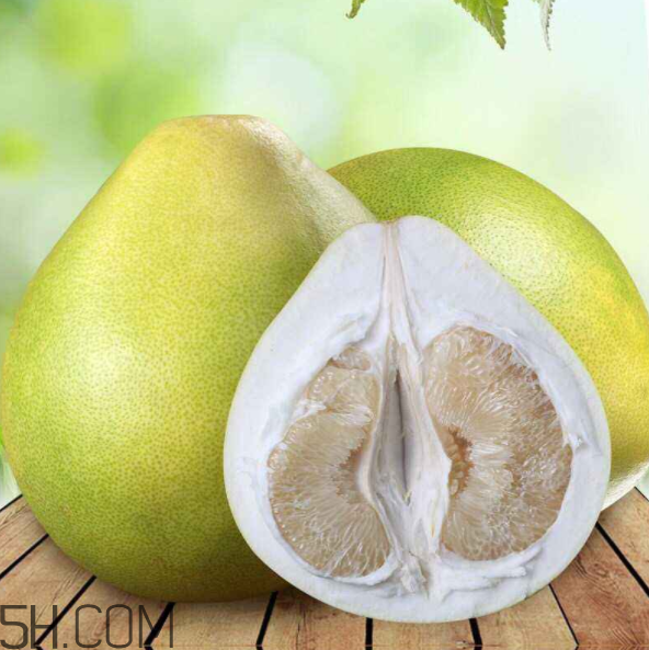 蘋(píng)果和柚子可以一起吃嗎？柚子皮的食用方法