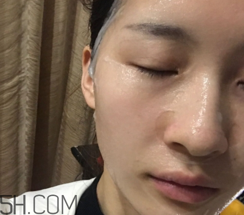 新生活國(guó)際玻尿酸補(bǔ)水面膜怎么樣？多少錢？