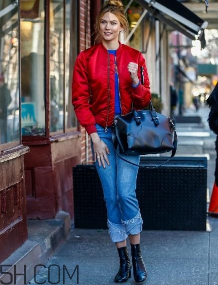 紅色衣服褪色怎么補(bǔ)救？紅色衣服掉色如何處理？