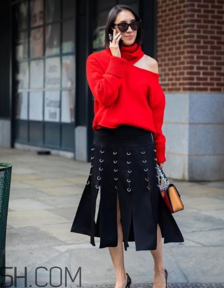 紅色衣服染色了怎么辦？紅色衣服染上黑色怎么洗掉？