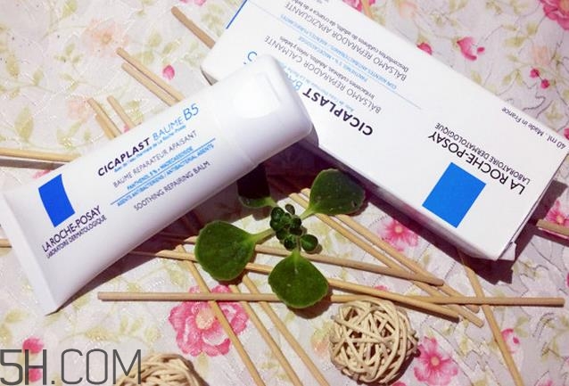 理膚泉b5有激素嗎？理膚泉b5有100ml的嗎？