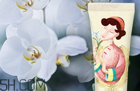 百雀羚護(hù)手霜怎么樣？百雀羚護(hù)手霜好用嗎？