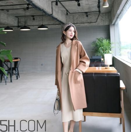 雙面羊絨大衣能熨燙嗎？雙面羊絨大衣怎么熨燙？