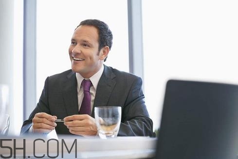 肺氣腫會傳染嗎？肺氣腫吃什么藥？