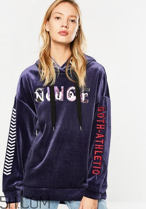 ca的衣服貴嗎？ca衣服什么價位？