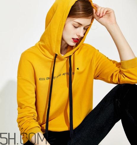 紅袖的衣服質(zhì)量怎么樣？紅袖的衣服什么檔次？