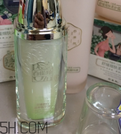百雀羚精華液怎么打開？百雀羚精華液怎么開蓋