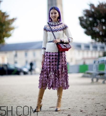 短發(fā)適合穿什么衣服？短發(fā)穿什么衣服好看？