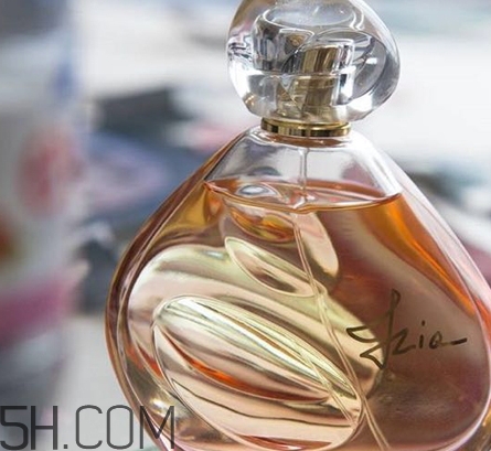 sisley izia伊莎香水怎么樣？希思黎izia香水好聞嗎