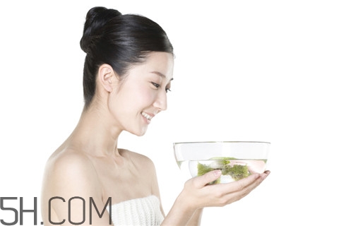 青春痘是怎么產(chǎn)生的？青春痘是痤瘡嗎？