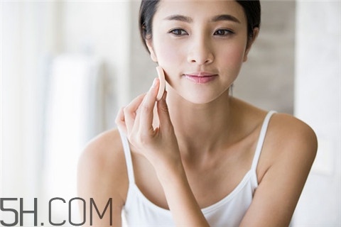 青春痘需要用藥嗎？青春痘需要治療嗎？