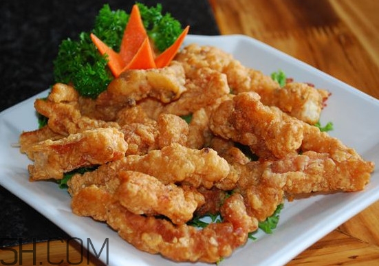 一斤肉做酥肉要放多少個(gè)雞蛋淀粉？酥肉的營(yíng)養(yǎng)價(jià)值