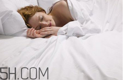 睡眠不好的危害有哪些？晚上如何快速入睡？