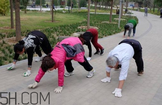什么人不適合爬著走？爬著走鍛煉叫什么