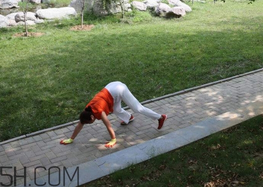 什么人不適合爬著走？爬著走鍛煉叫什么