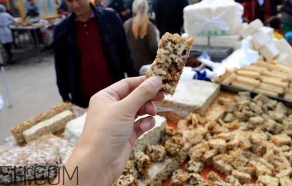 正宗的新疆切糕怎么做？切糕可以過(guò)夜嗎